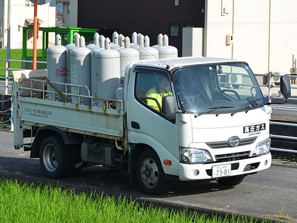 配送サービス